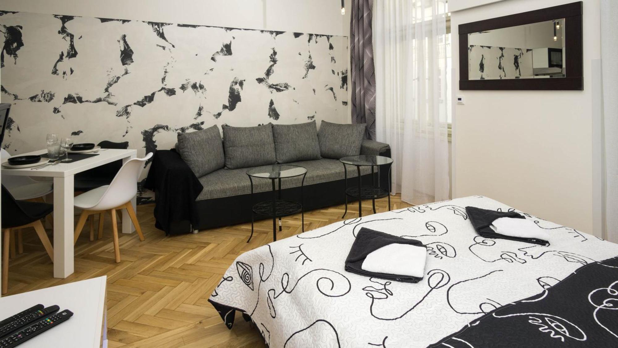 Black & White Apartment Prague By Wenceslas Square And Muzeum Exterior foto